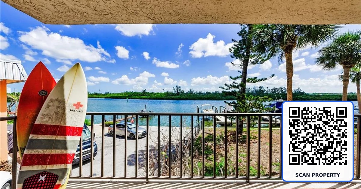 18201 GULF BOULEVARD UNIT 201 property photo