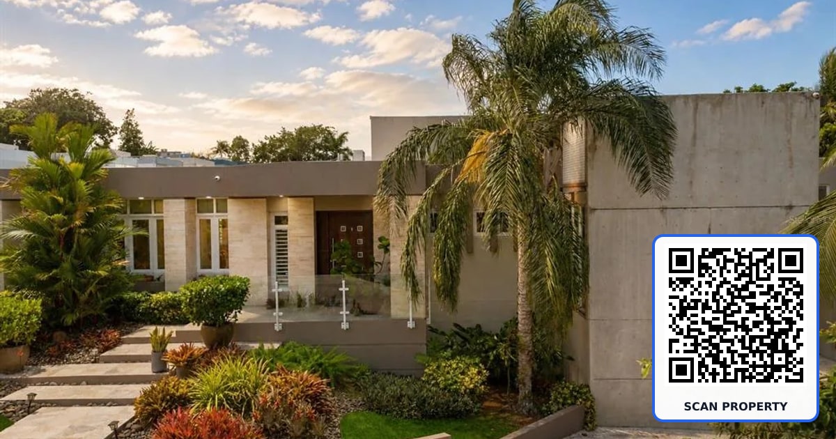 A31 COLINAS DE PARKVILLE STREET property photo