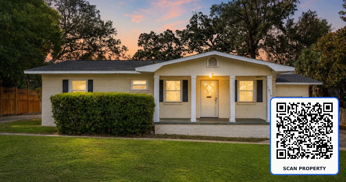 1910 E Cervantes Street property photo