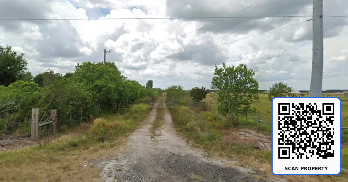 4805 WAGON TRAIL property photo
