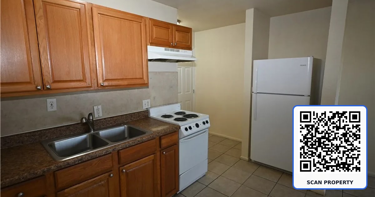 3021 East Carey Avenue 6 property photo