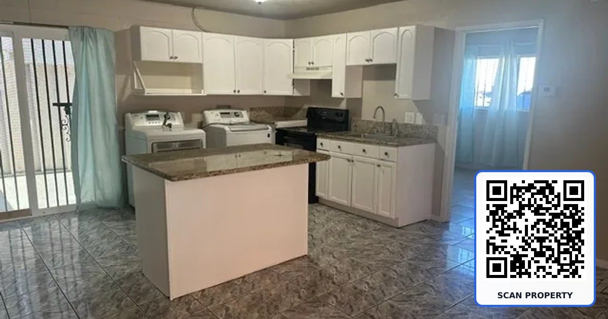 2909 Elm Avenue 2 property photo