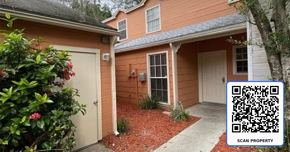 9459 FOREST HILLS CIRCLE property photo
