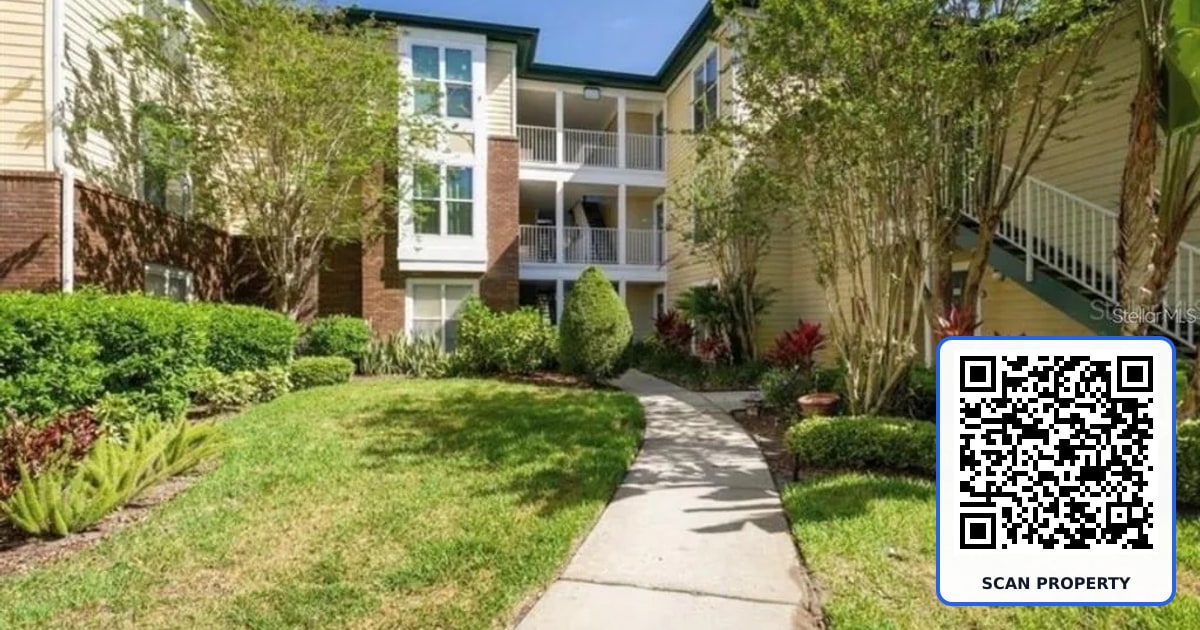10024 STRAFFORD OAK COURT UNIT 823 property photo