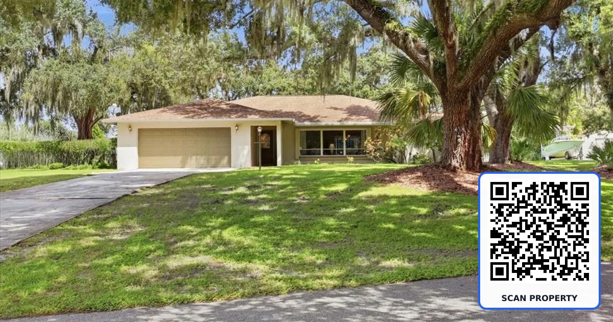 7963 N LEEWYNN DRIVE property photo