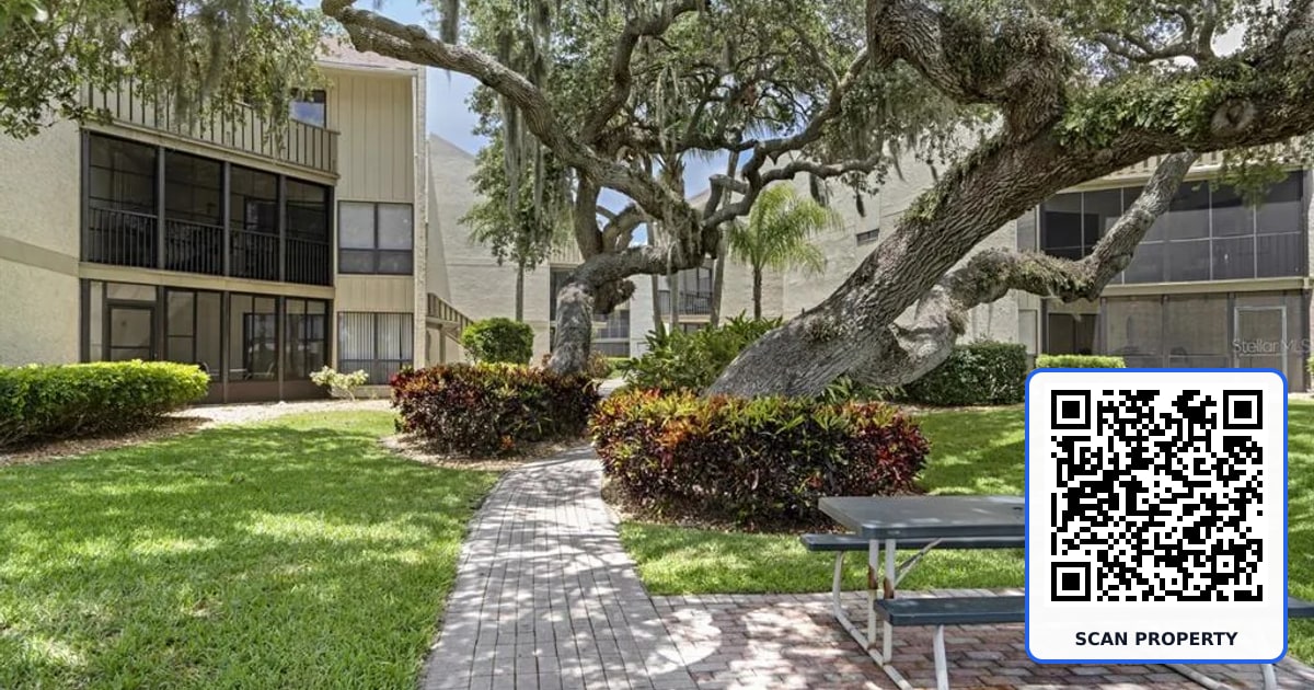 6157 MIDNIGHT PASS ROAD UNIT E22 property photo