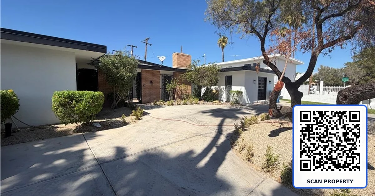 3833 South Eastern Avenue property photo