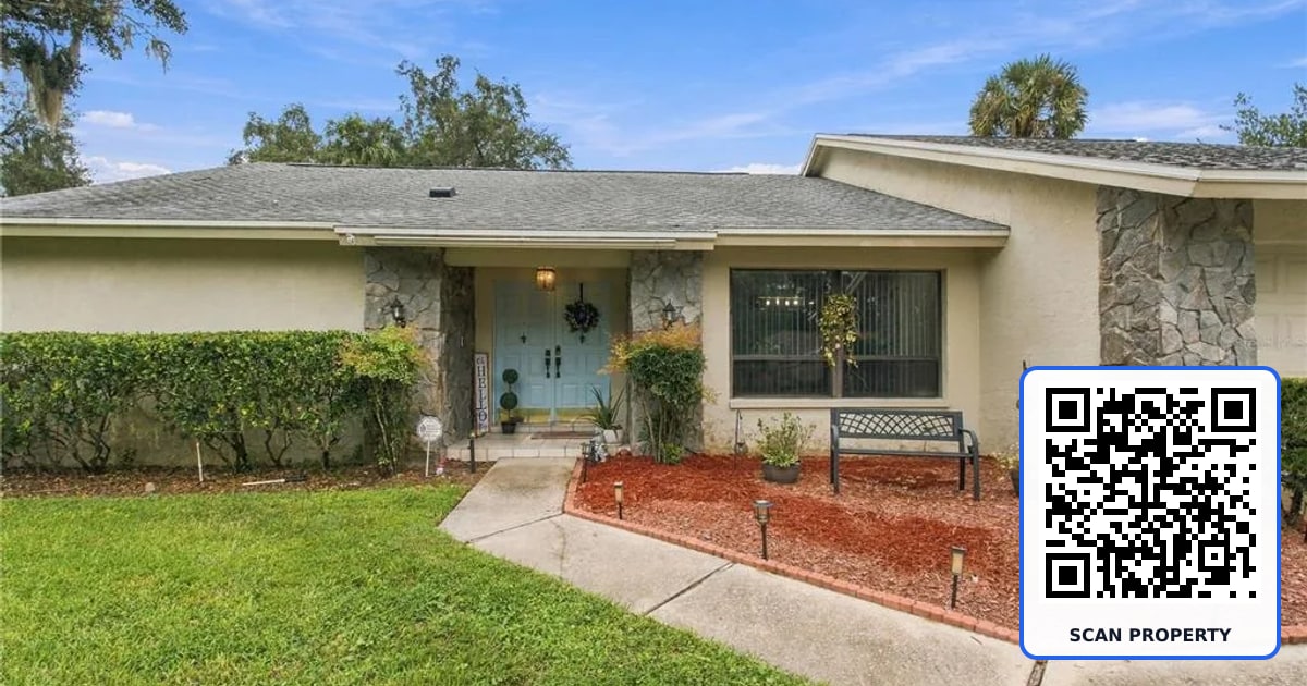 2621 BRIDLE DRIVE property photo