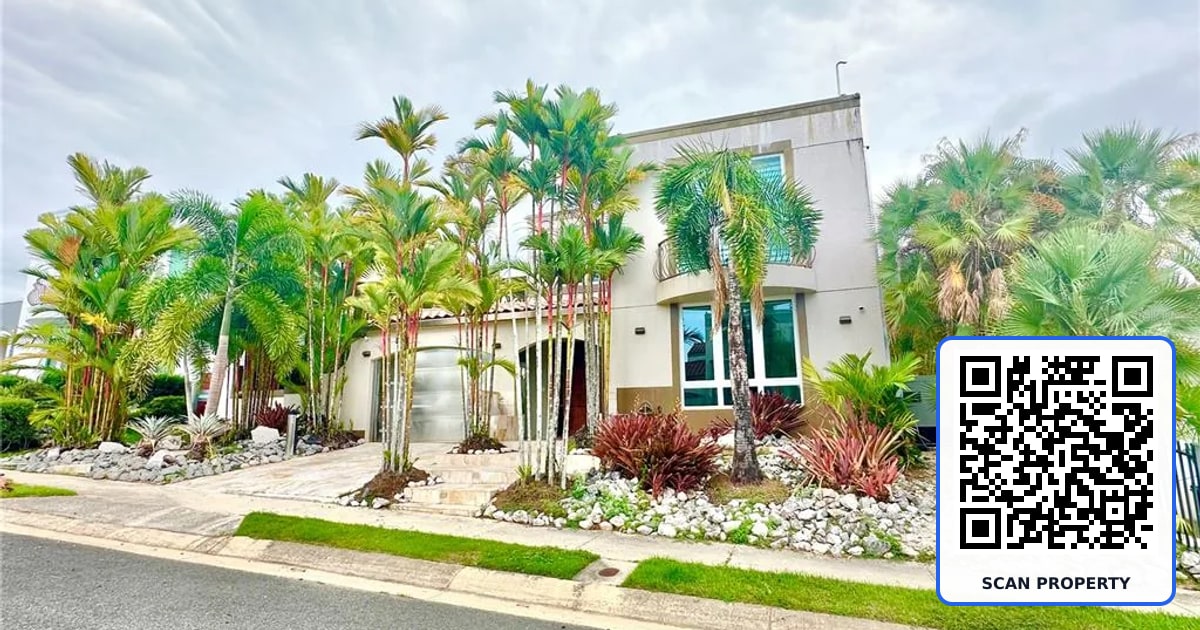 77 ALMENDRO property photo