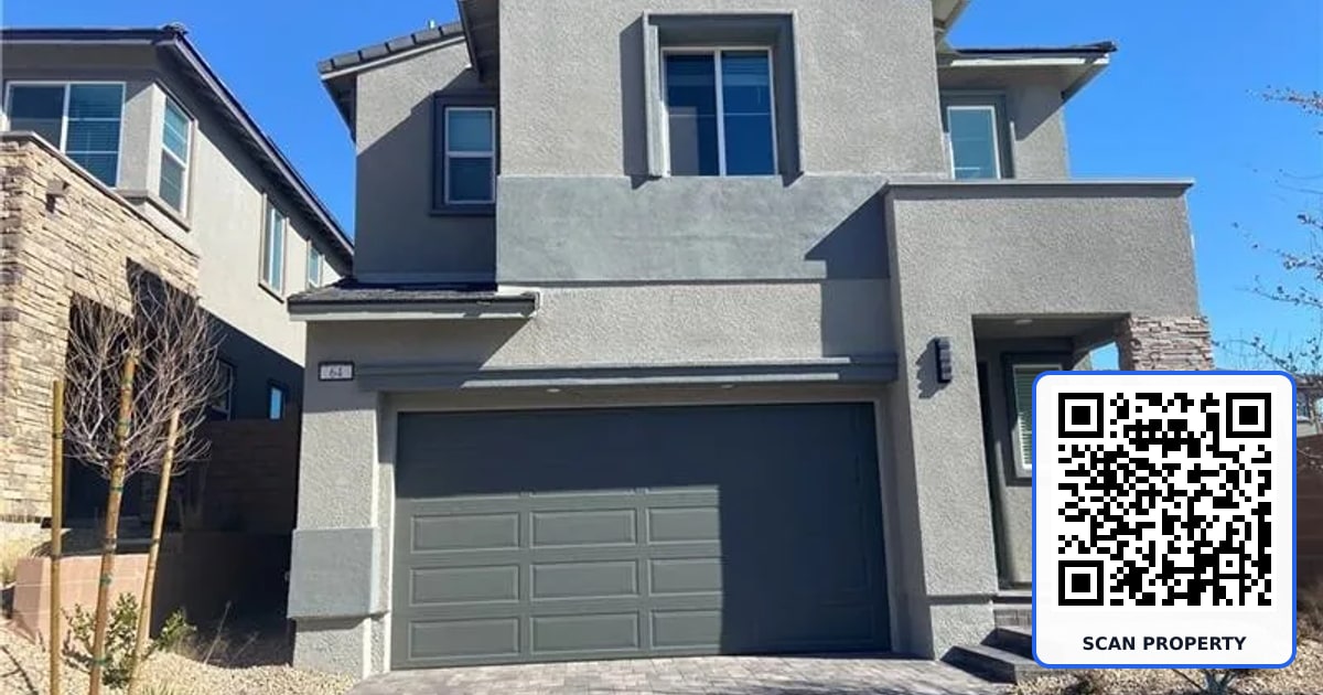 64 Strada Moscato property photo