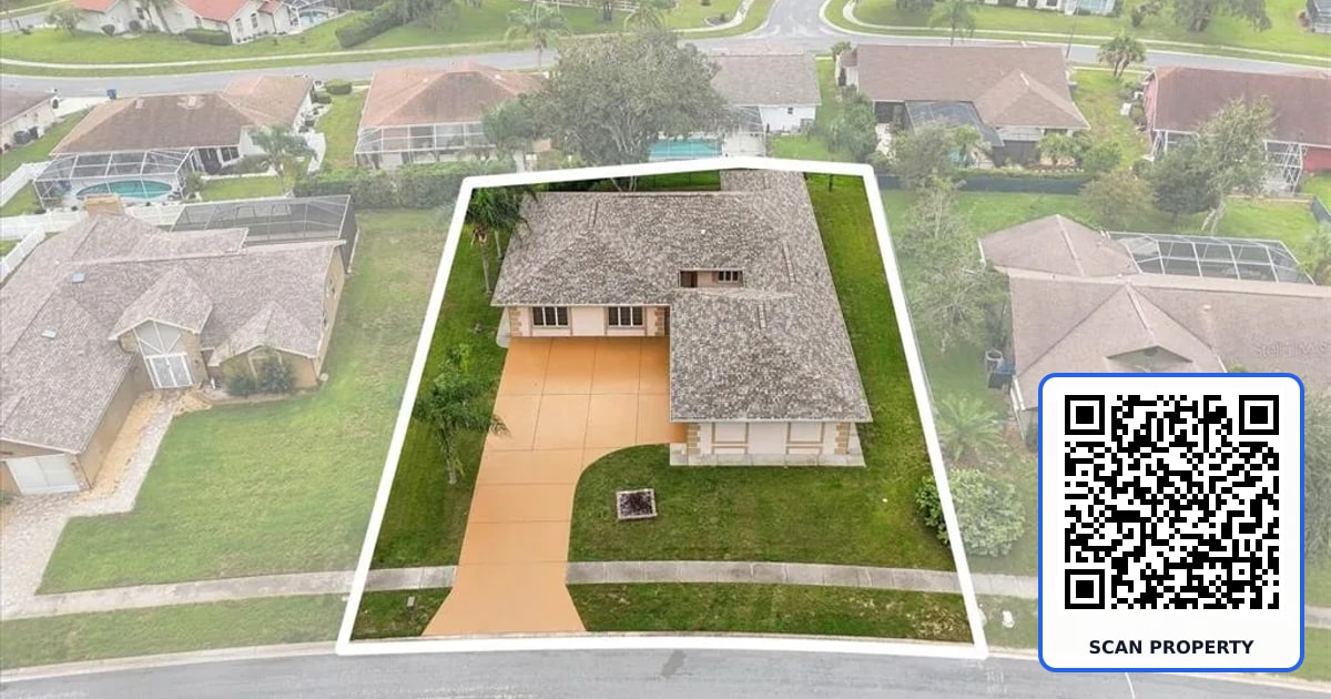 10404 SANDTRAP DRIVE property photo
