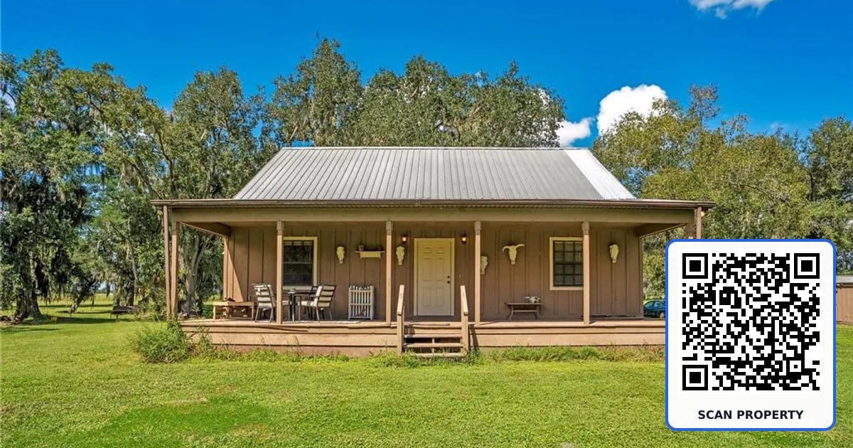 454 RESTHAVEN ROAD property photo