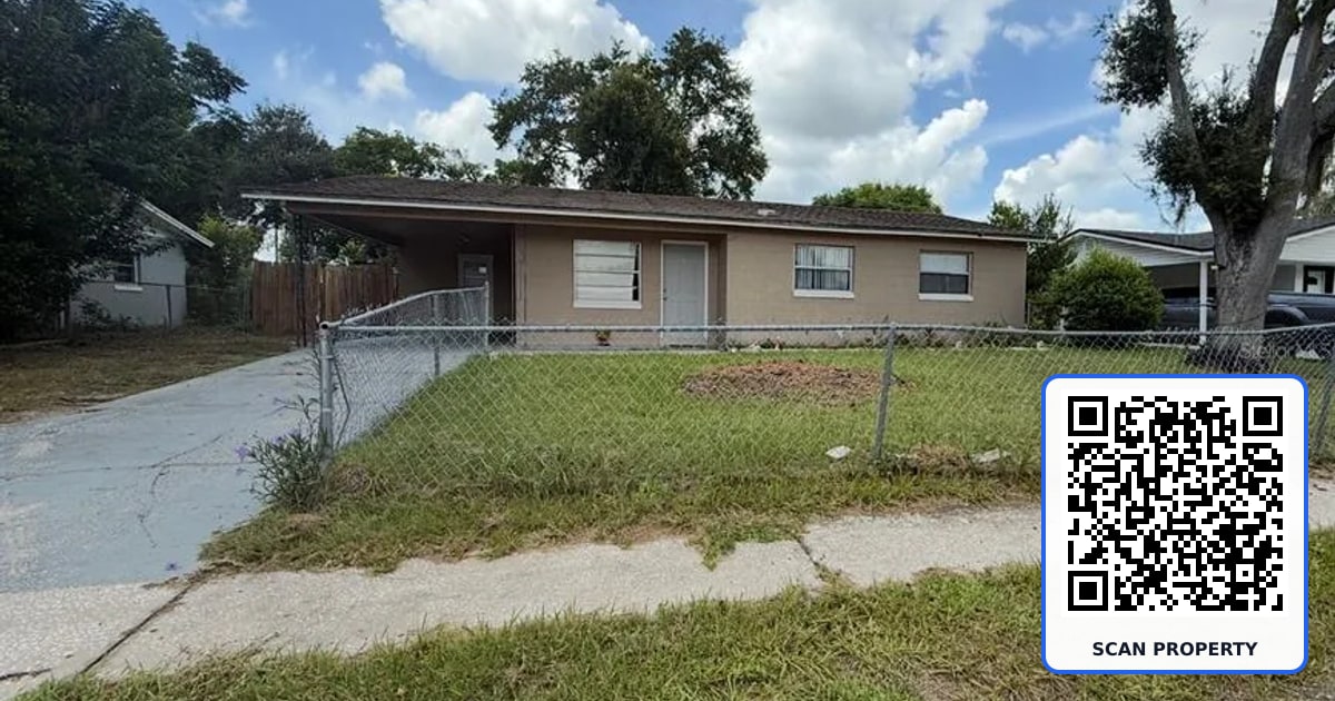601 CLAYTON CIRCLE property photo