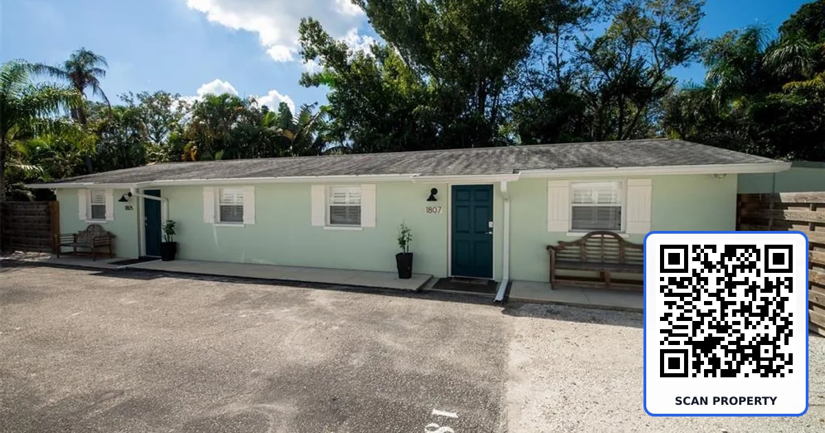 1805 IVANHOE STREET property photo