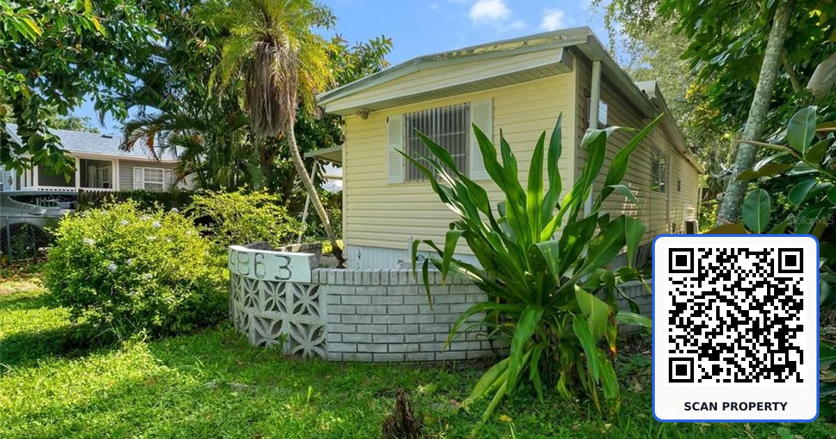 4863 VICTORIA AVENUE property photo