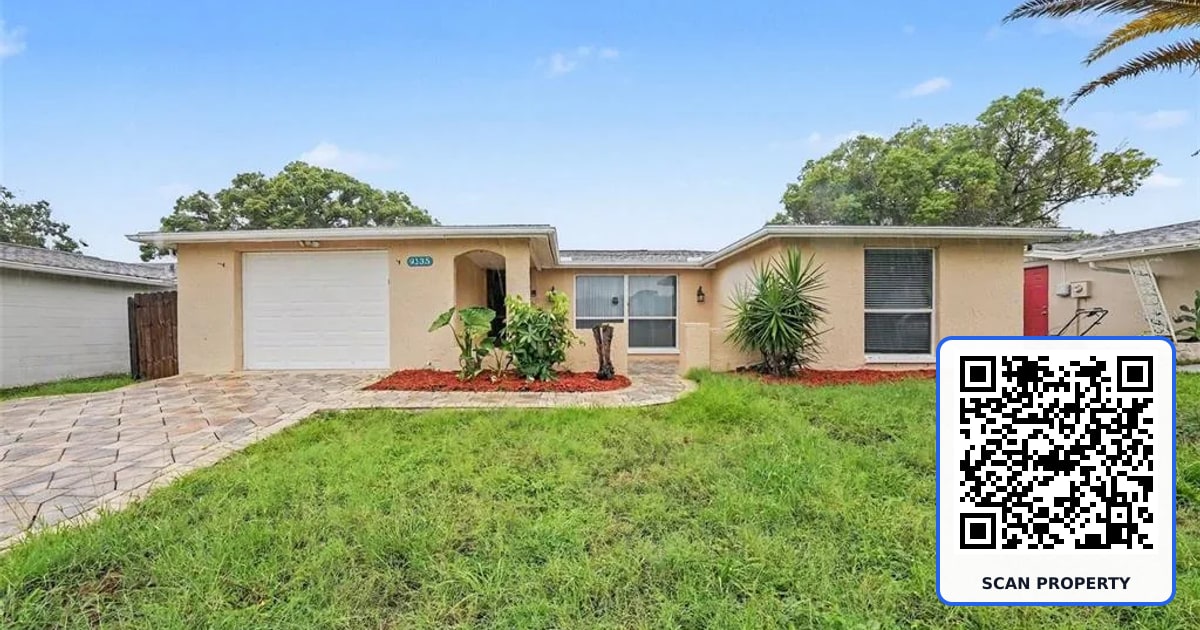 9135 HUNT CLUB LANE property photo