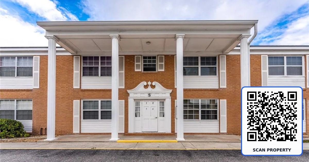 4158 TAMIAMI TRAIL UNIT S8 property photo