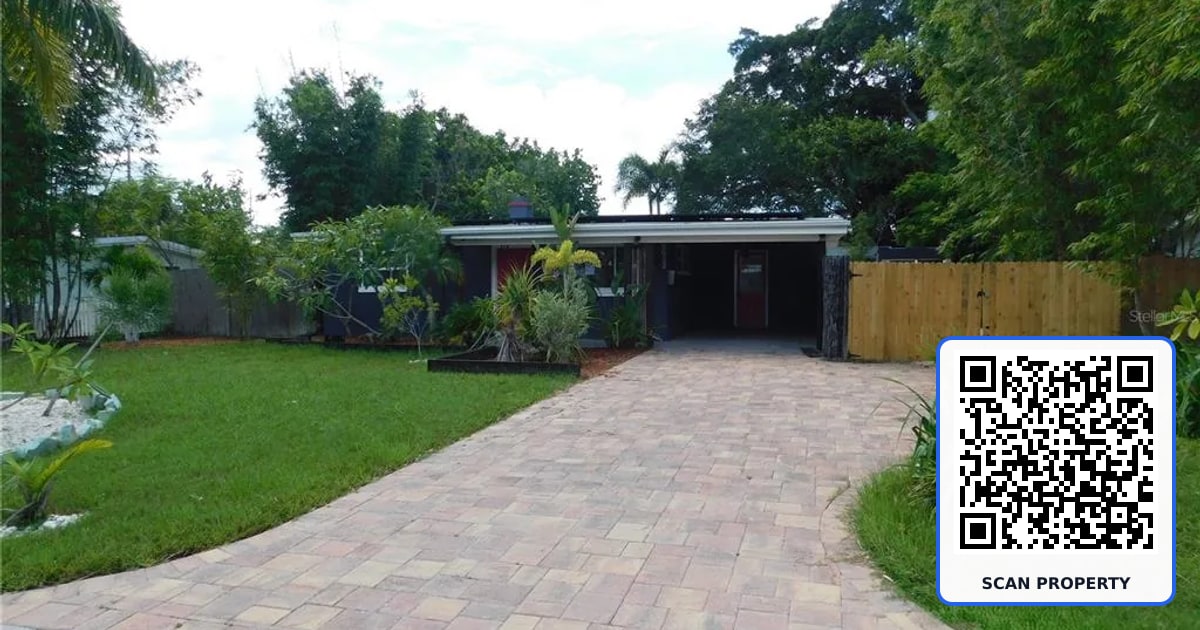 5622 HOBSON STREET NE property photo