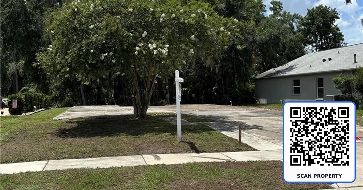 1323 BAYTHORN DRIVE property photo