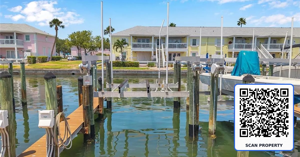 0 #114SS COQUINA KEY DRIVE SE UNIT 114SS property photo