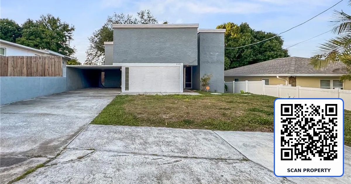 2115 W IVY STREET property photo