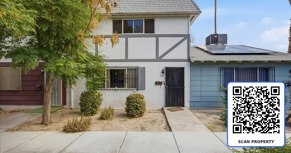 179 Greenbriar Townhouse Way property photo
