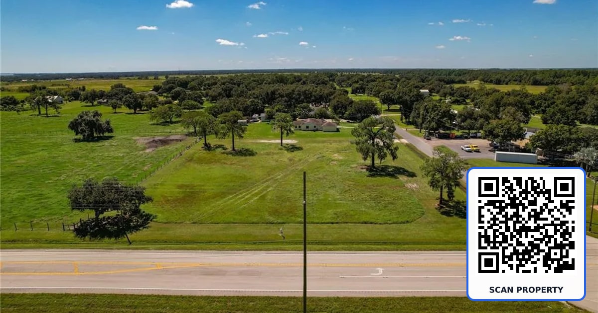 9225 US-98 property photo
