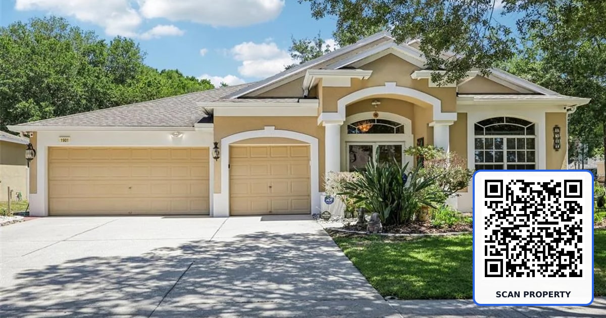 1901 HEARTLAND CIRCLE property photo