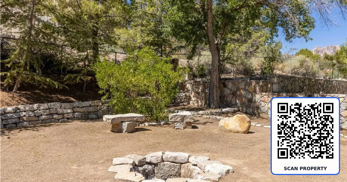 3 Cottonwood Drive property photo