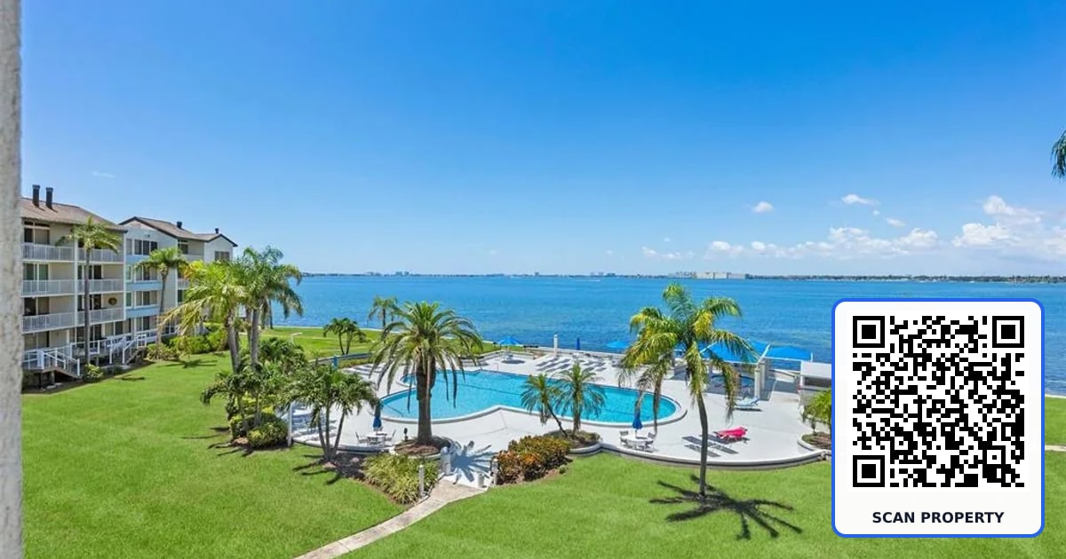 5155 ISLA KEY BOULEVARD S UNIT 304 property photo