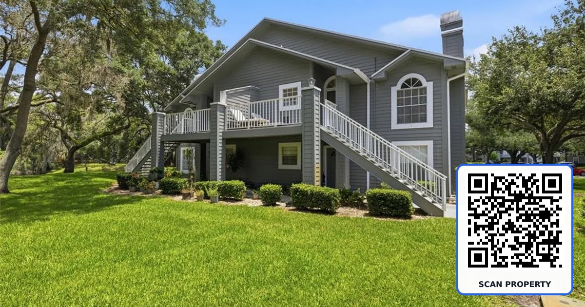 11844 SKYLAKE PLACE property photo