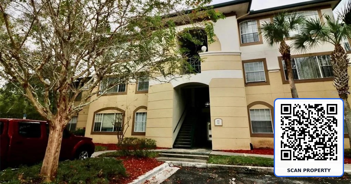 17101 CARRINGTON PARK DRIVE UNIT 405 property photo