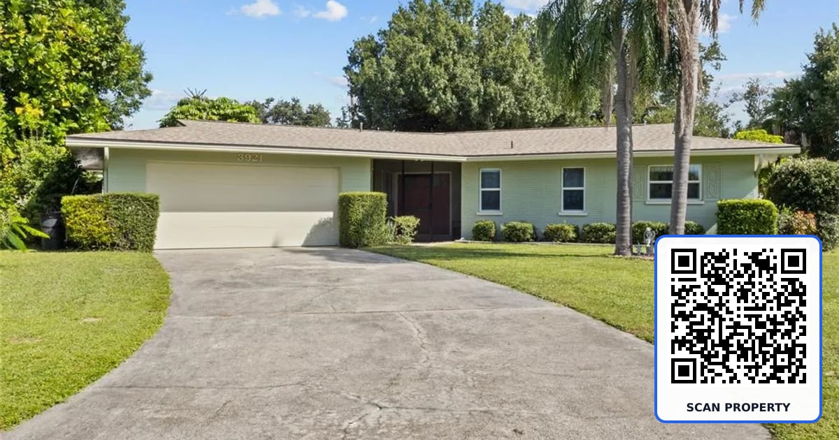 3921 PIN OAKS STREET property photo