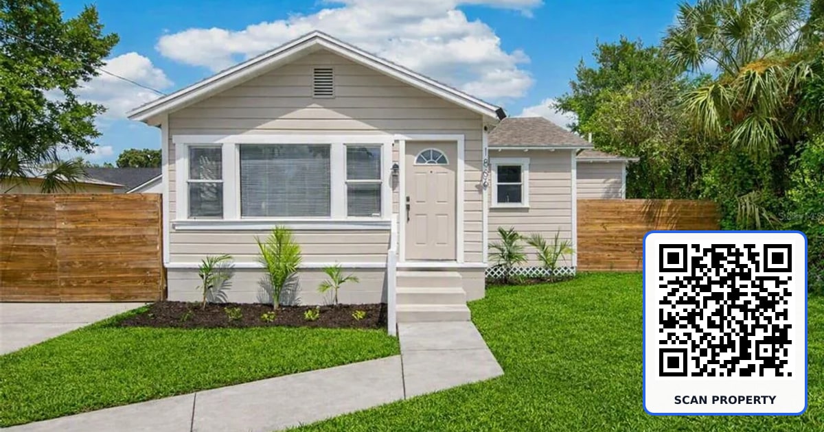1806 E MCBERRY STREET property photo