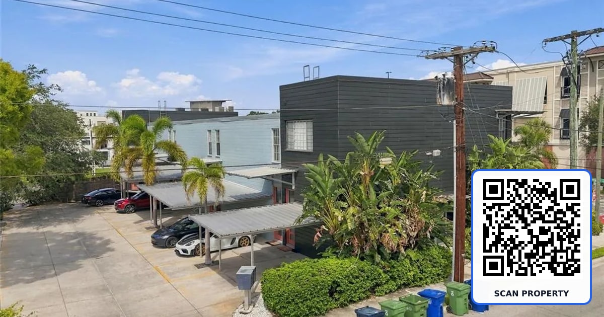 2509 W AZEELE STREET property photo