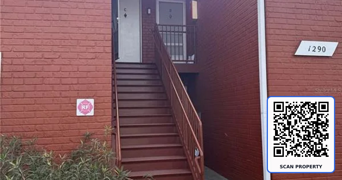1290 83RD AVENUE N UNIT D property photo