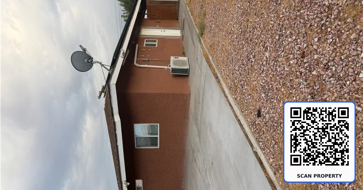 5709 Cabrillo Circle property photo