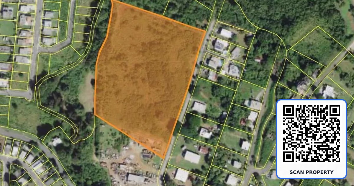 Carr 746 BO. CAIMITAL property photo