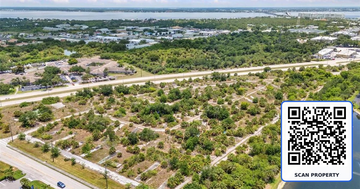 4135 KINGS HWY property photo