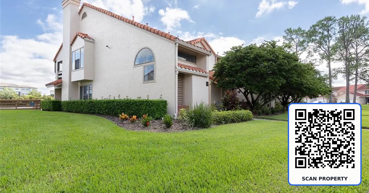 1905 GARDEN LAKE DRIVE property photo