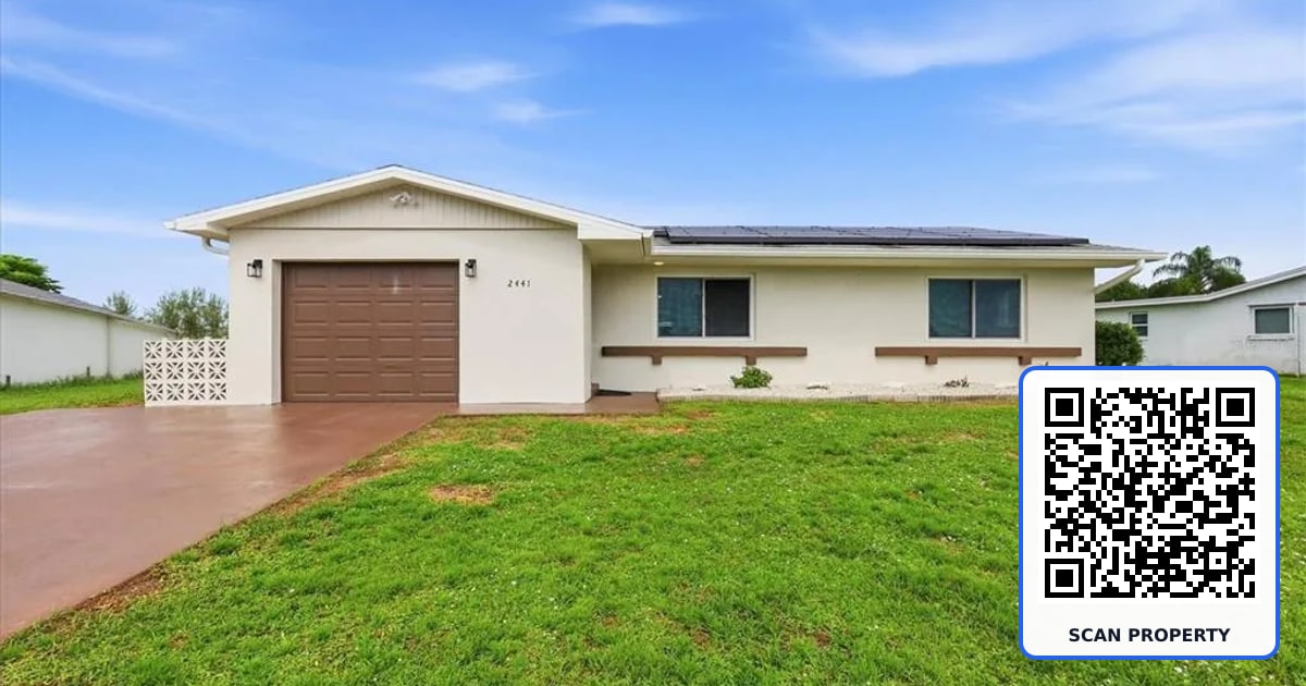 2441 BEACON DRIVE property photo