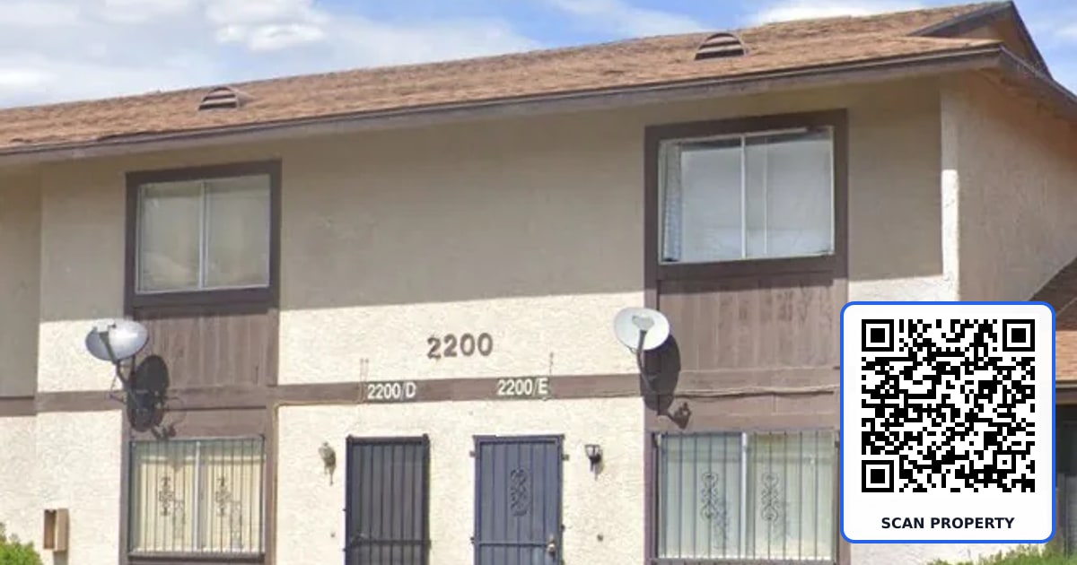 2200 Comet Avenue E property photo