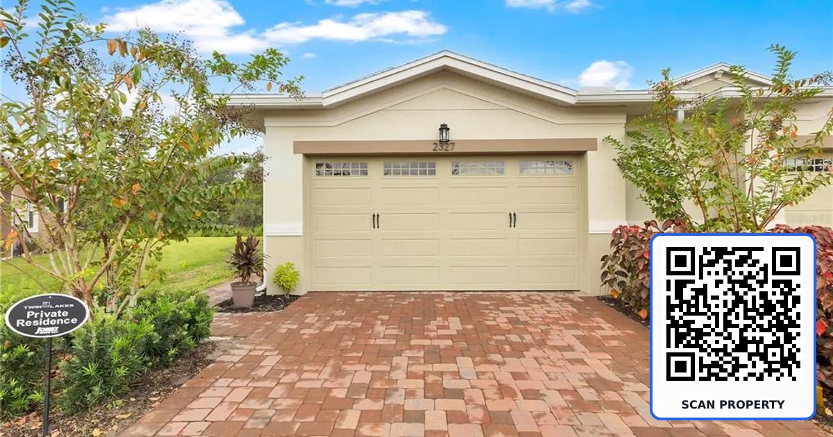 2327 DATURA LOOP property photo