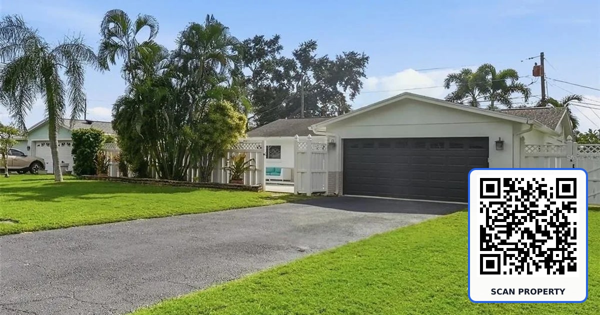 5860 BAYSHORE DRIVE property photo