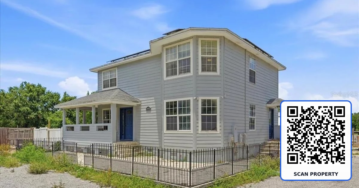 14445 COMMONWEALTH AVENUE N property photo