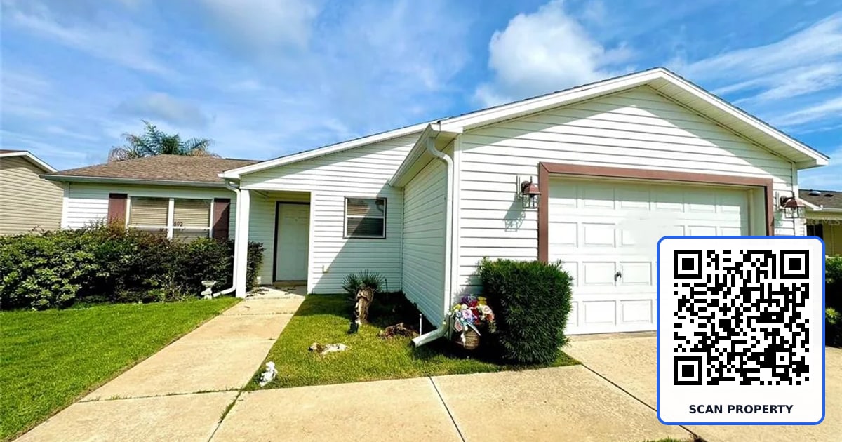 892 NASH LOOP property photo