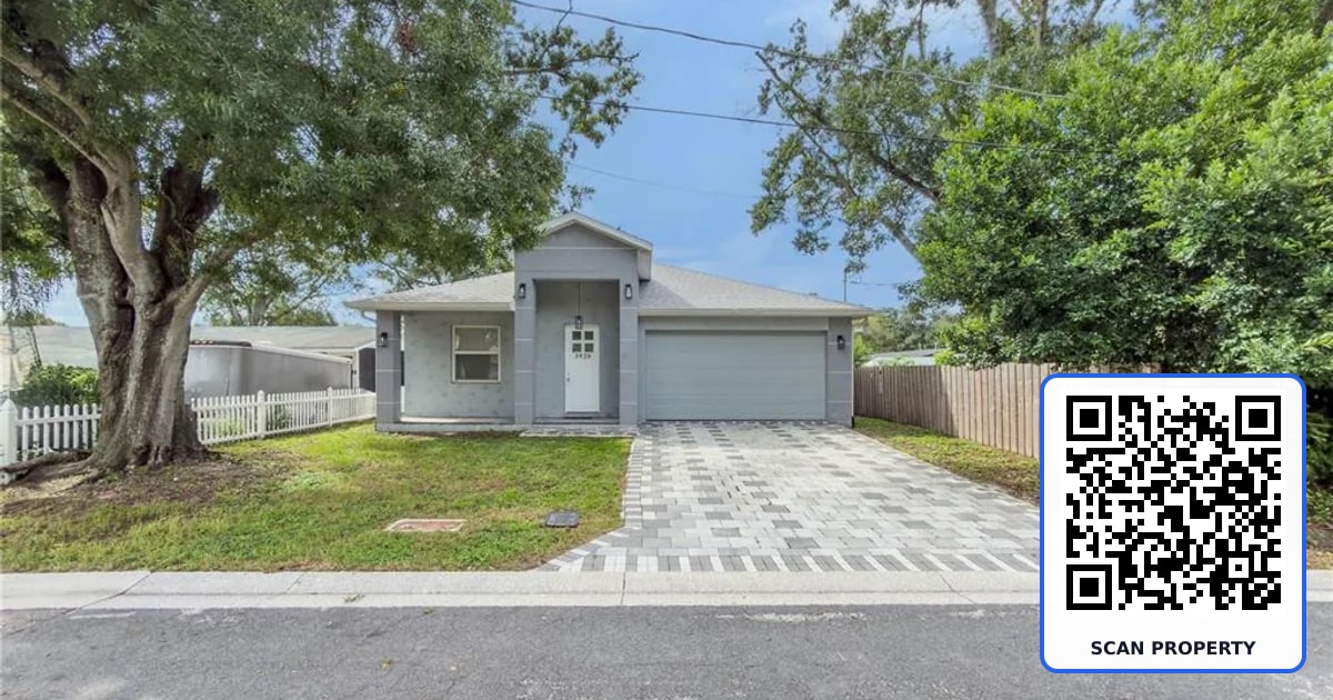 3920 W CRENSHAW STREET property photo