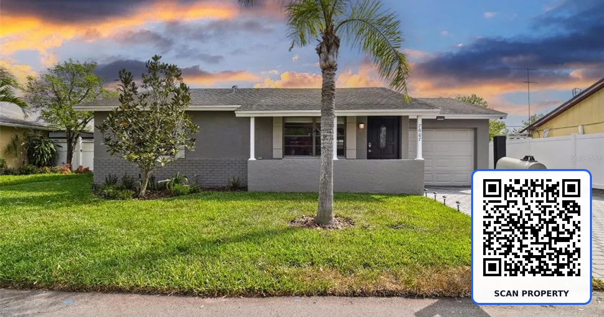 7607 WOODLAND OAKS COURT property photo