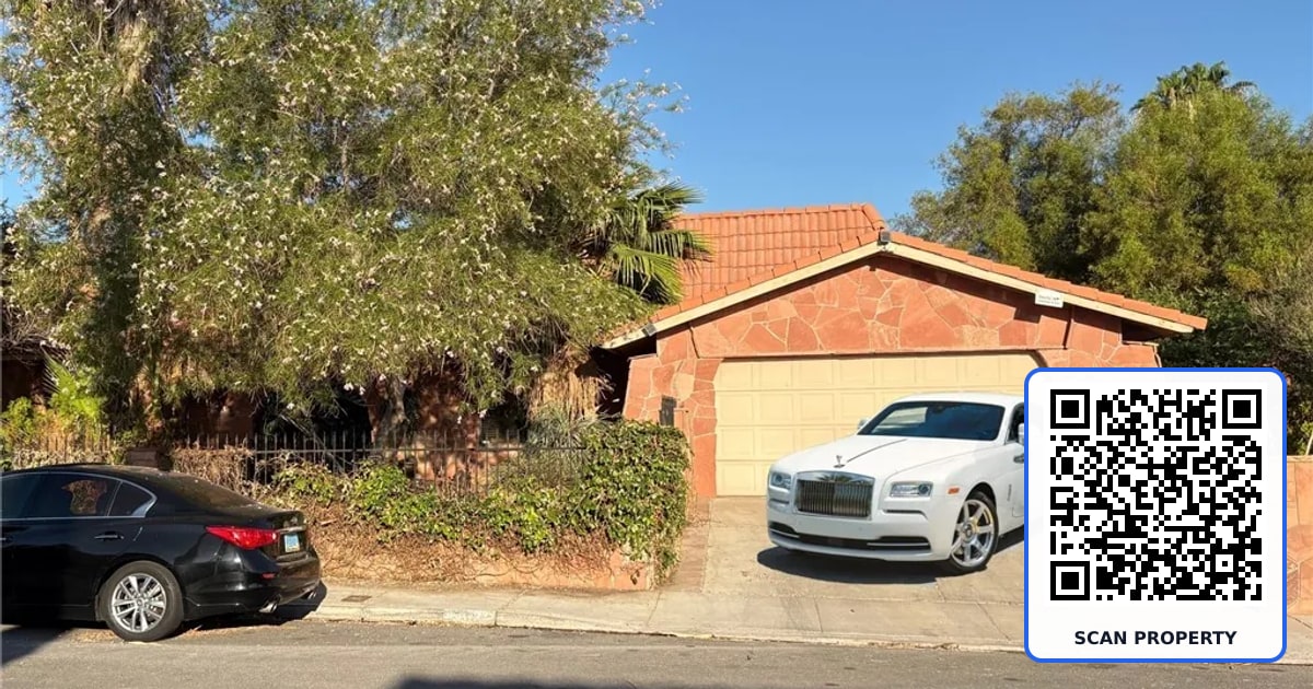 3167 El Cedro Circle property photo