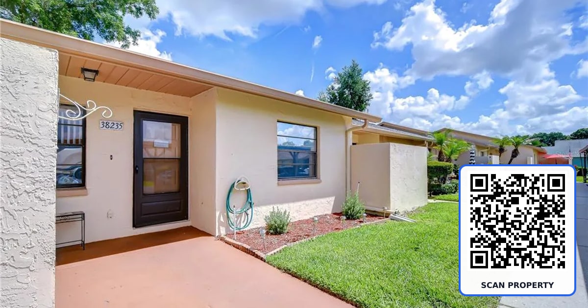 38235 BOXWOOD DRIVE UNIT 38235 property photo
